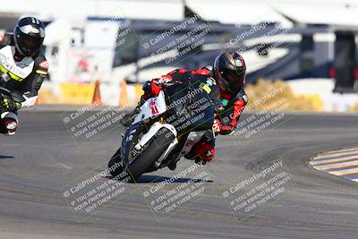 media/Jan-08-2022-SoCal Trackdays (Sat) [[1ec2777125]]/Turn 16 Set 2 (1115am)/